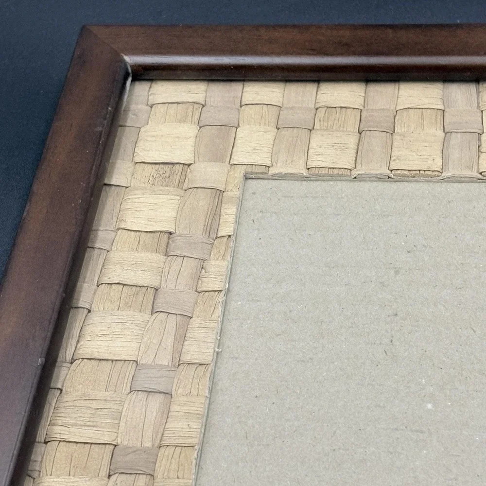 Walnut‎ Wood Picture Frame Rattan Border for 5x7 Pic (8x10) Frame By Weston